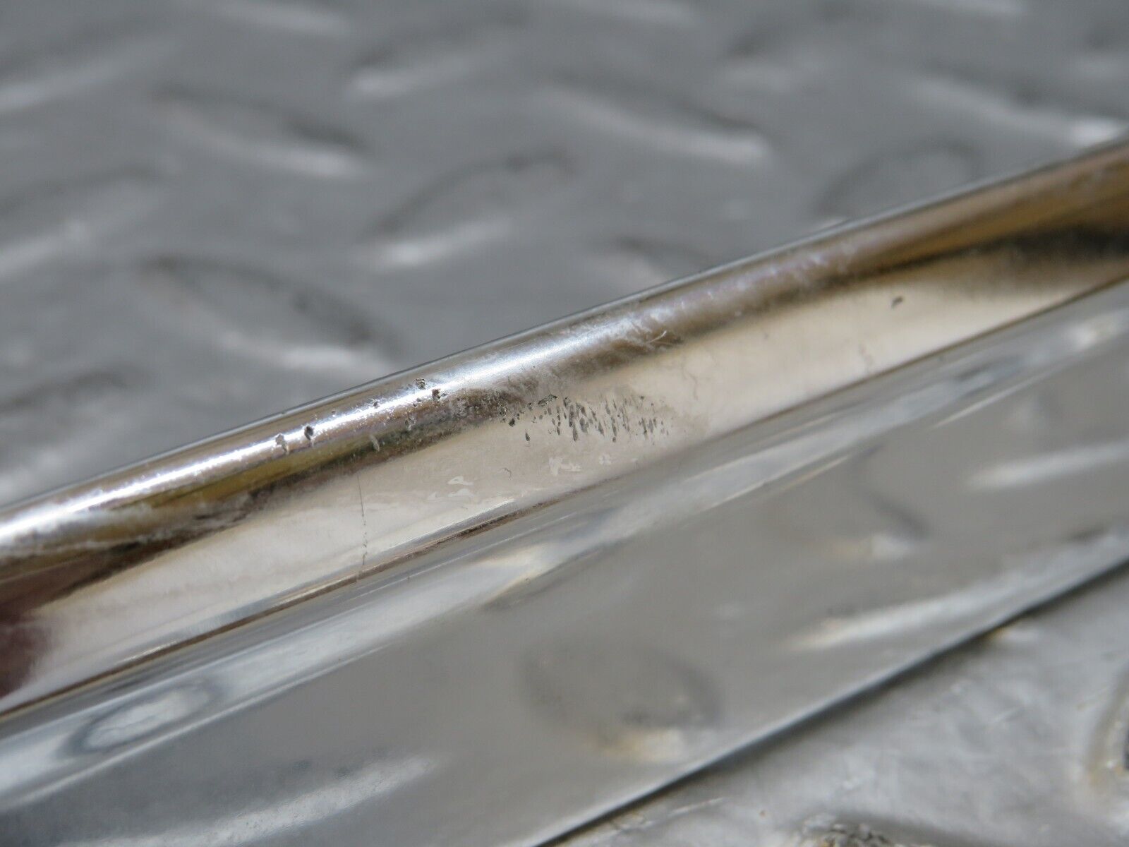 35373 Mercedes-Benz R107 280SL Left Door Chrome Trim