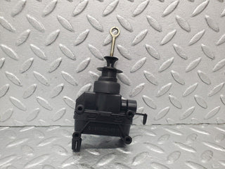 W124 front right door lock vacuum actuator used OEM