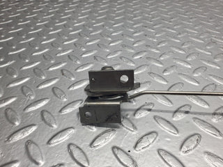 W124 Wagon rear right seat bench locking mechanism used OEM