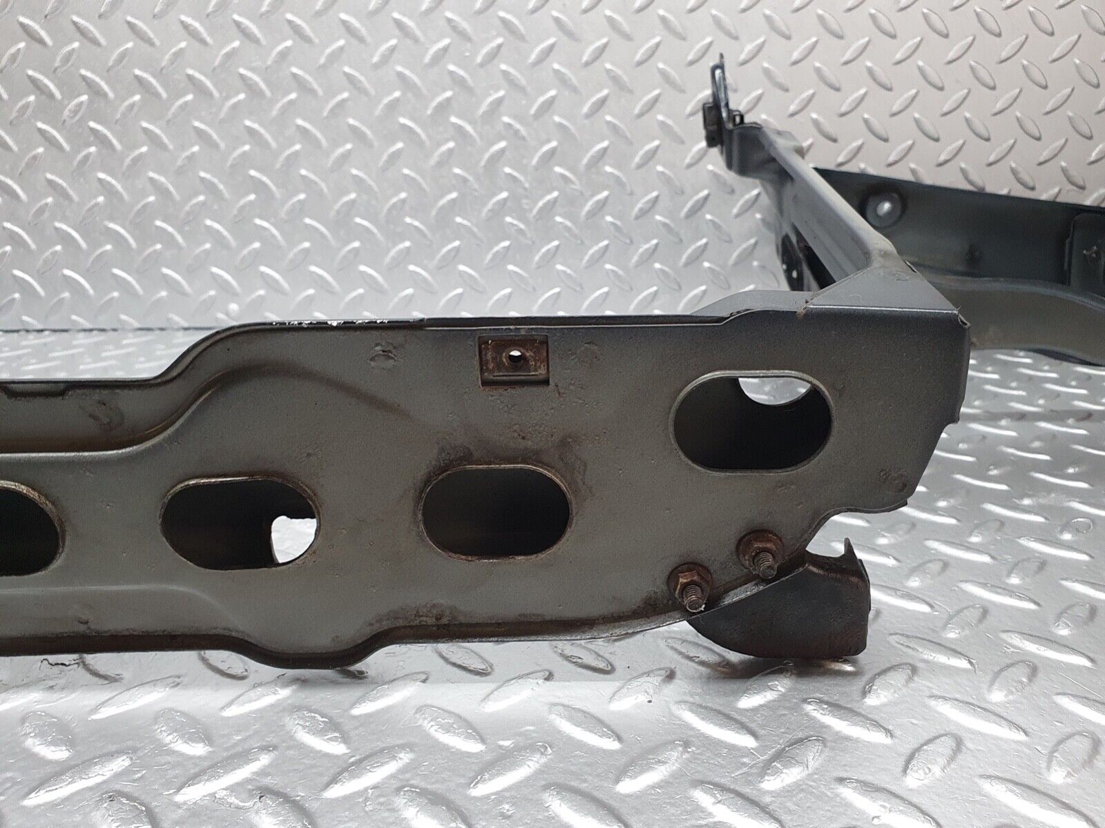 42000 Mercedes-Benz W202 C200 Front Mask Lock Carrier Panel 2028175120