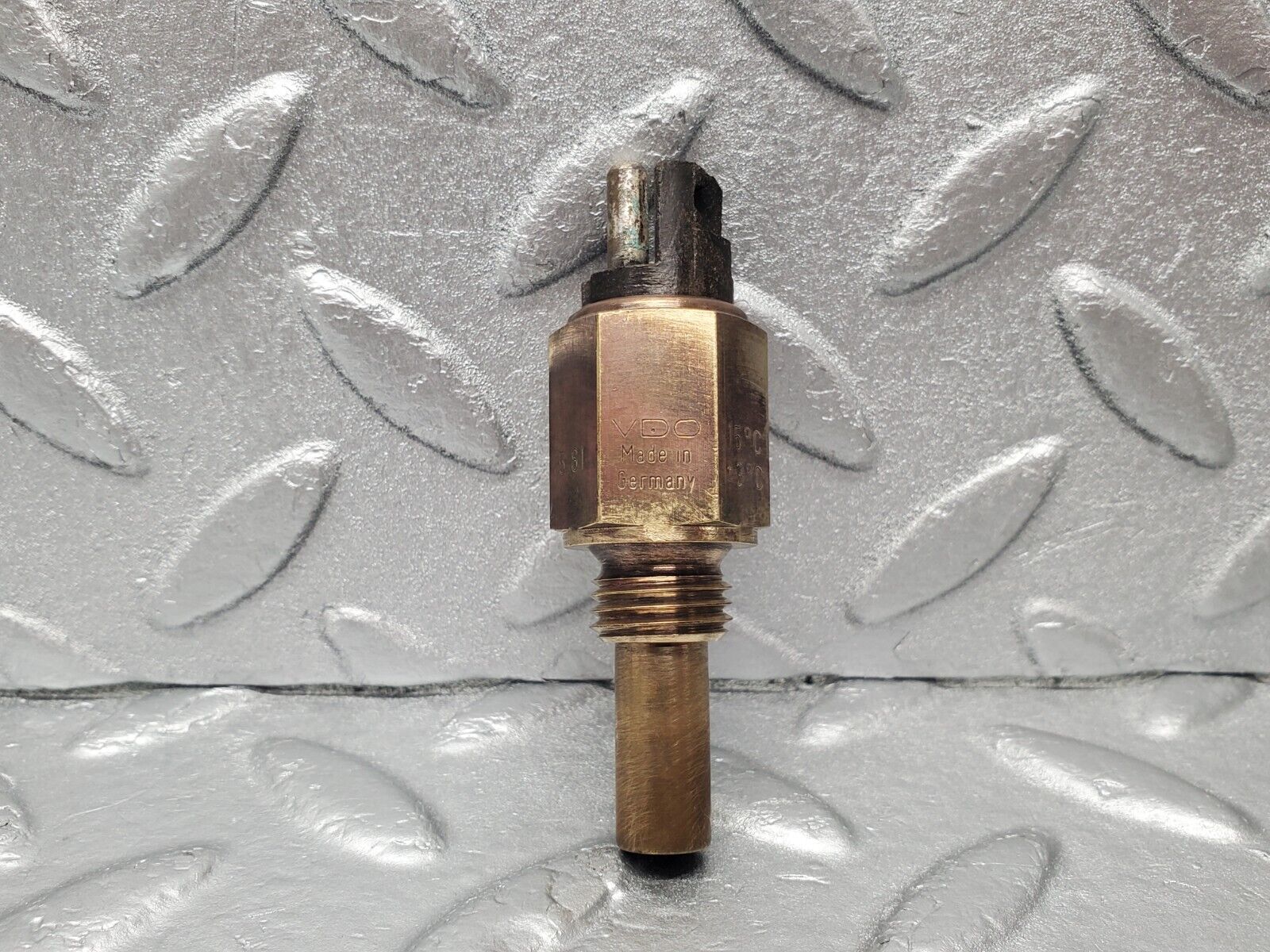46581 Mercedes-Benz C123 280CE Coupe Coolant Temperature Sensor VDO