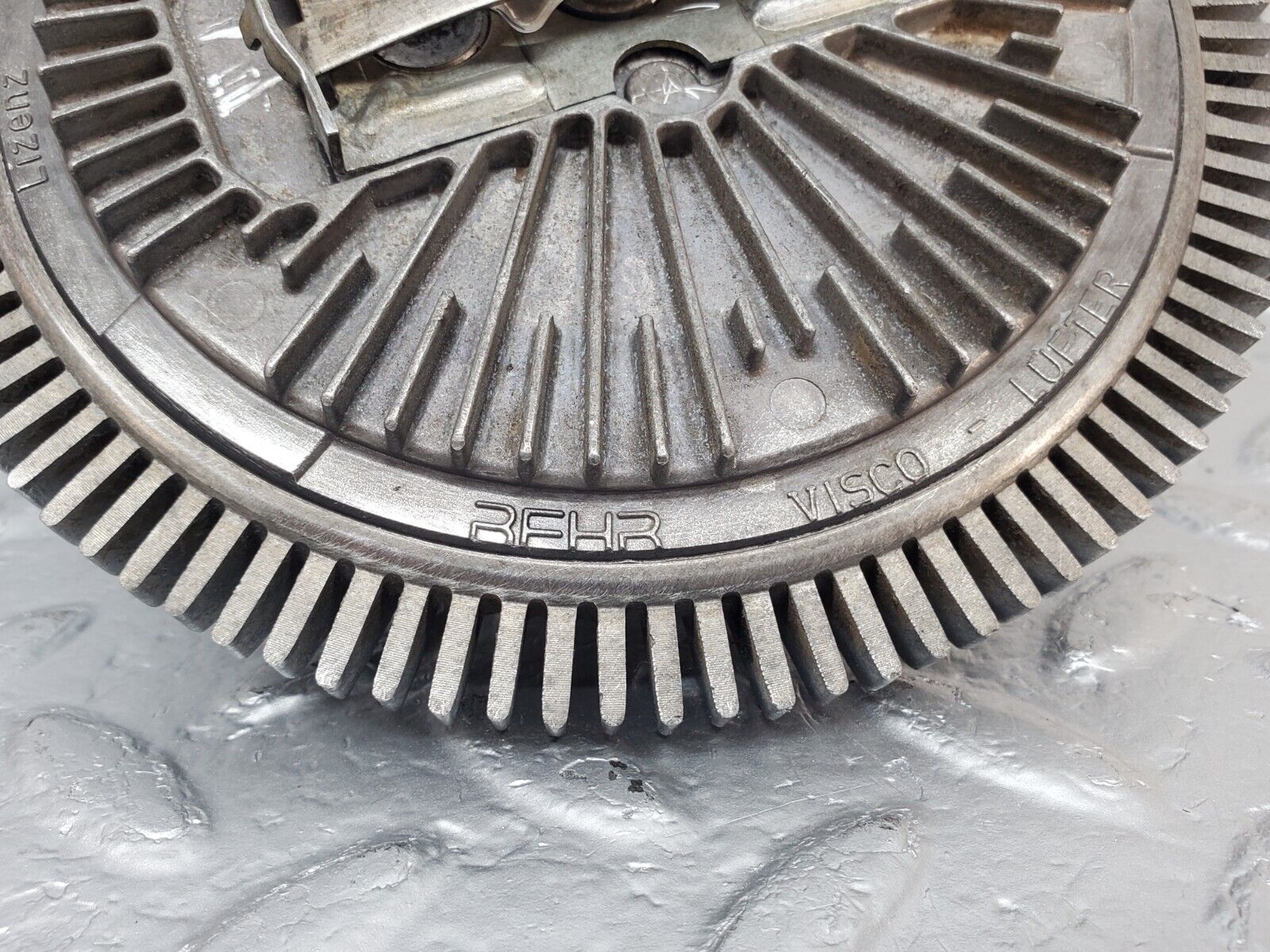 45366 Mercedes-Benz 280E M110.983 Engine Cooling Fan Clutch