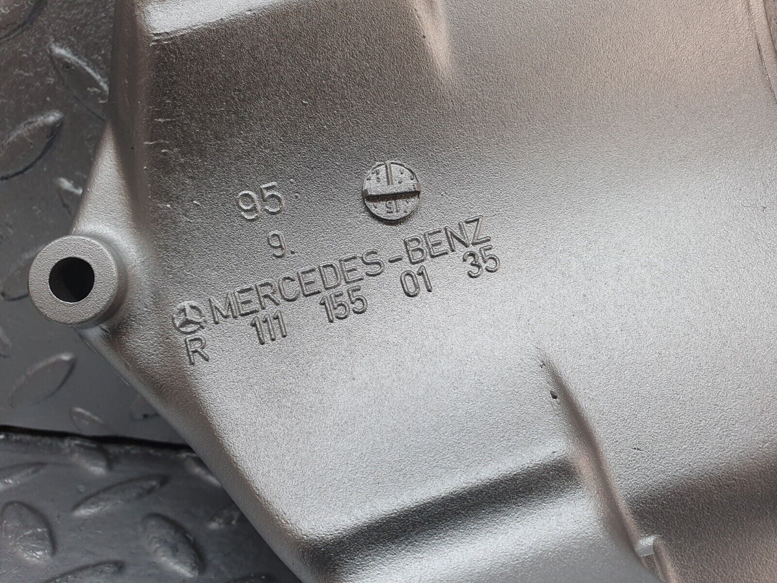 41890 Mercedes-Benz W202 C200 AC Compressor Support Bracket 1111550135