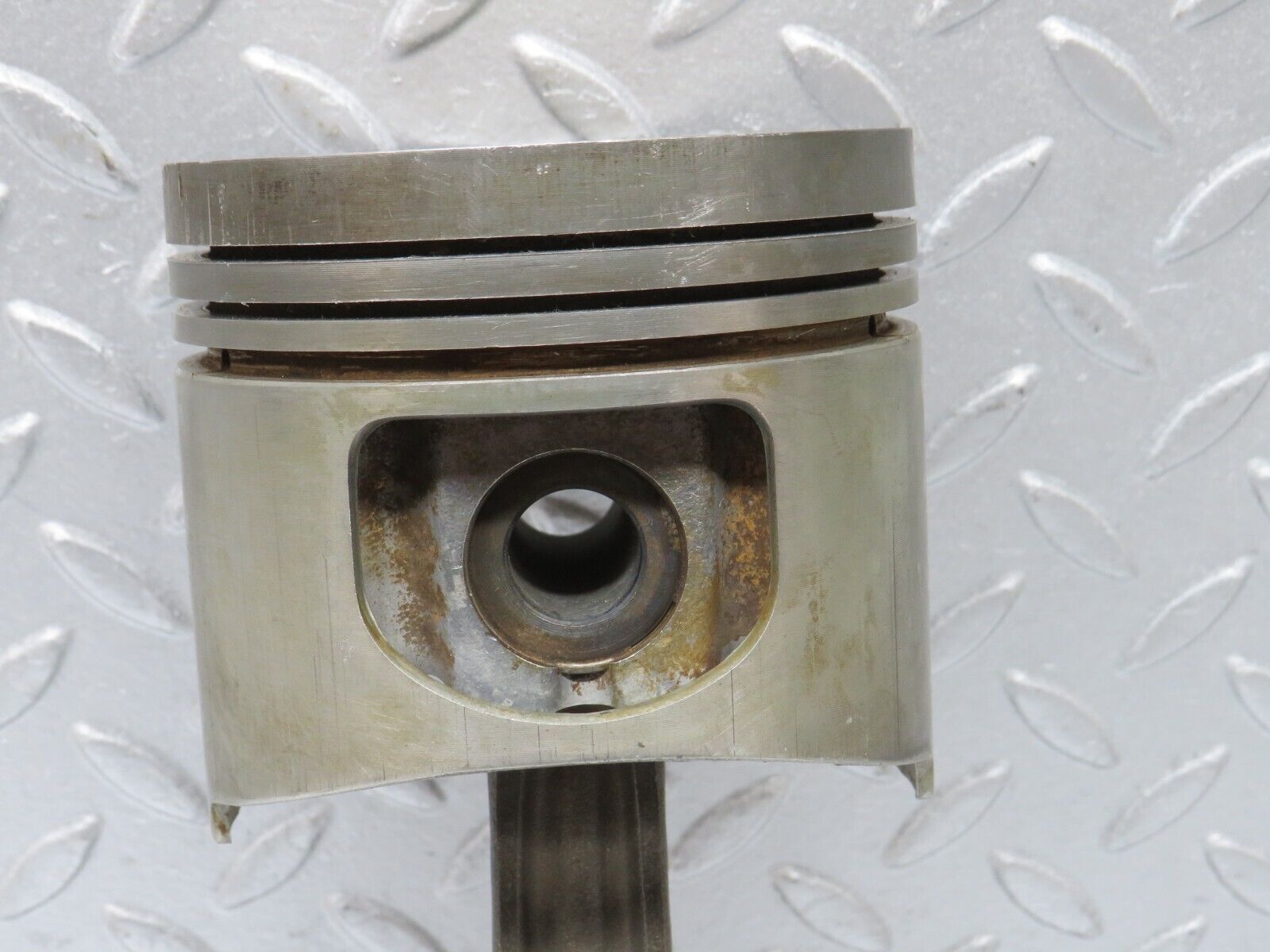 39308 Mercedes-Benz R107 500SL Piston With Connecting Rod 96,51mm