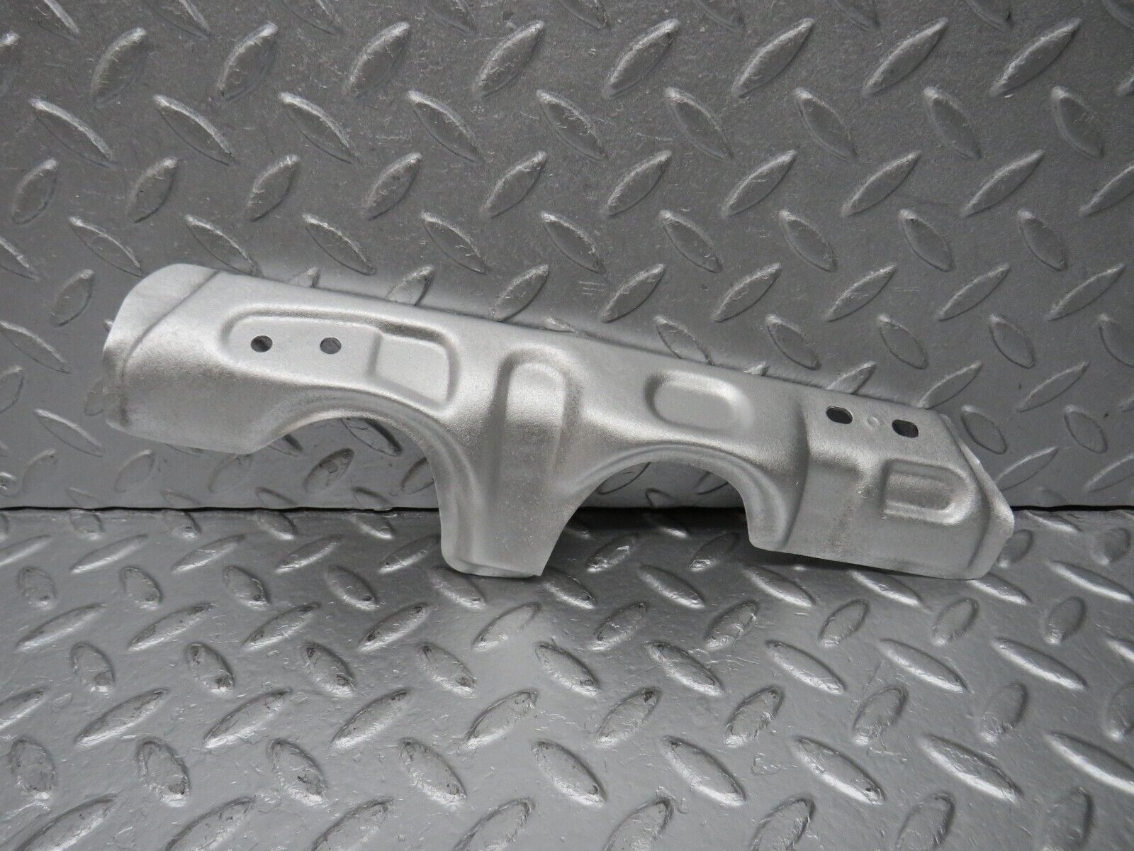 39221 Mercedes-Benz R107 500SL Exhaust Manifold Heat Shield