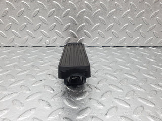 W126 Coupe accelerator pedal with rubber used OEM