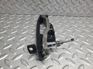 W124 Wagon left door exterior handle with key used OEM