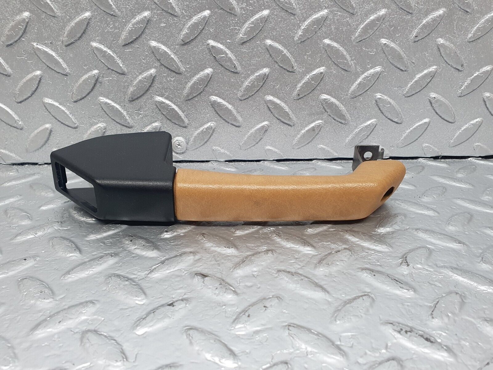 43629 Mercedes-Benz C126 380SEC Coupe Rear Right Interior Handle