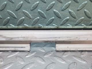 45801 Mercedes-Benz W126 420SE Front Left Door Window Glass