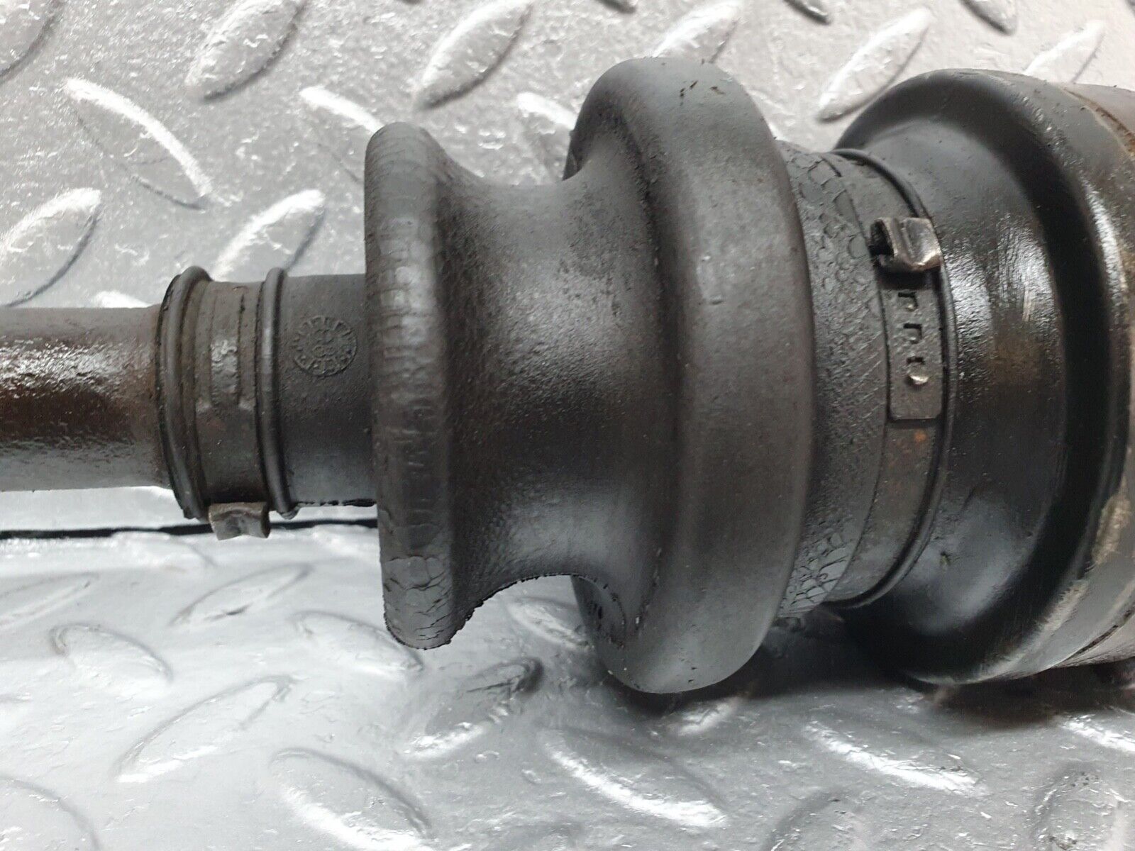 42008 Mercedes-Benz W202 C200 Axle Shaft Drive Shaft