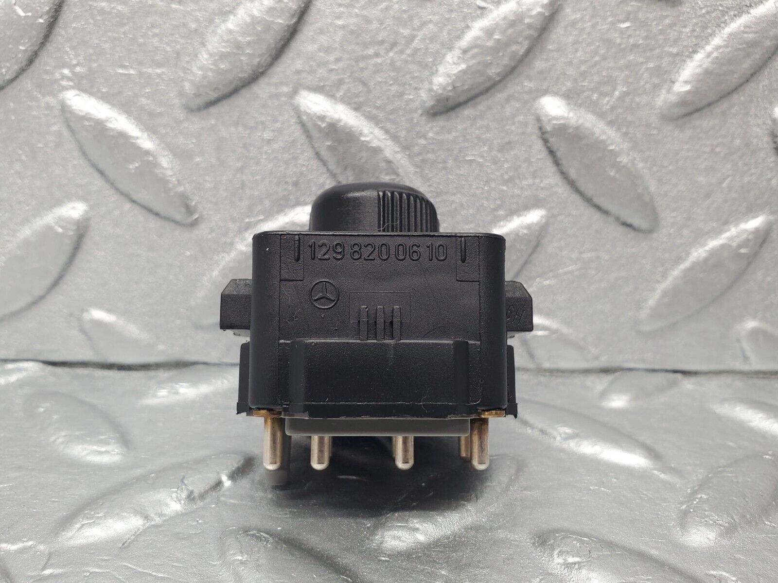 46913 Mercedes-Benz R129 320SL Coupe Electric Mirror Switch 1298200610