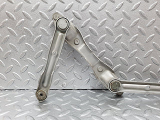 42853 Mercedes-Benz W201 190 2.0L Bonnet Hinge Right Side