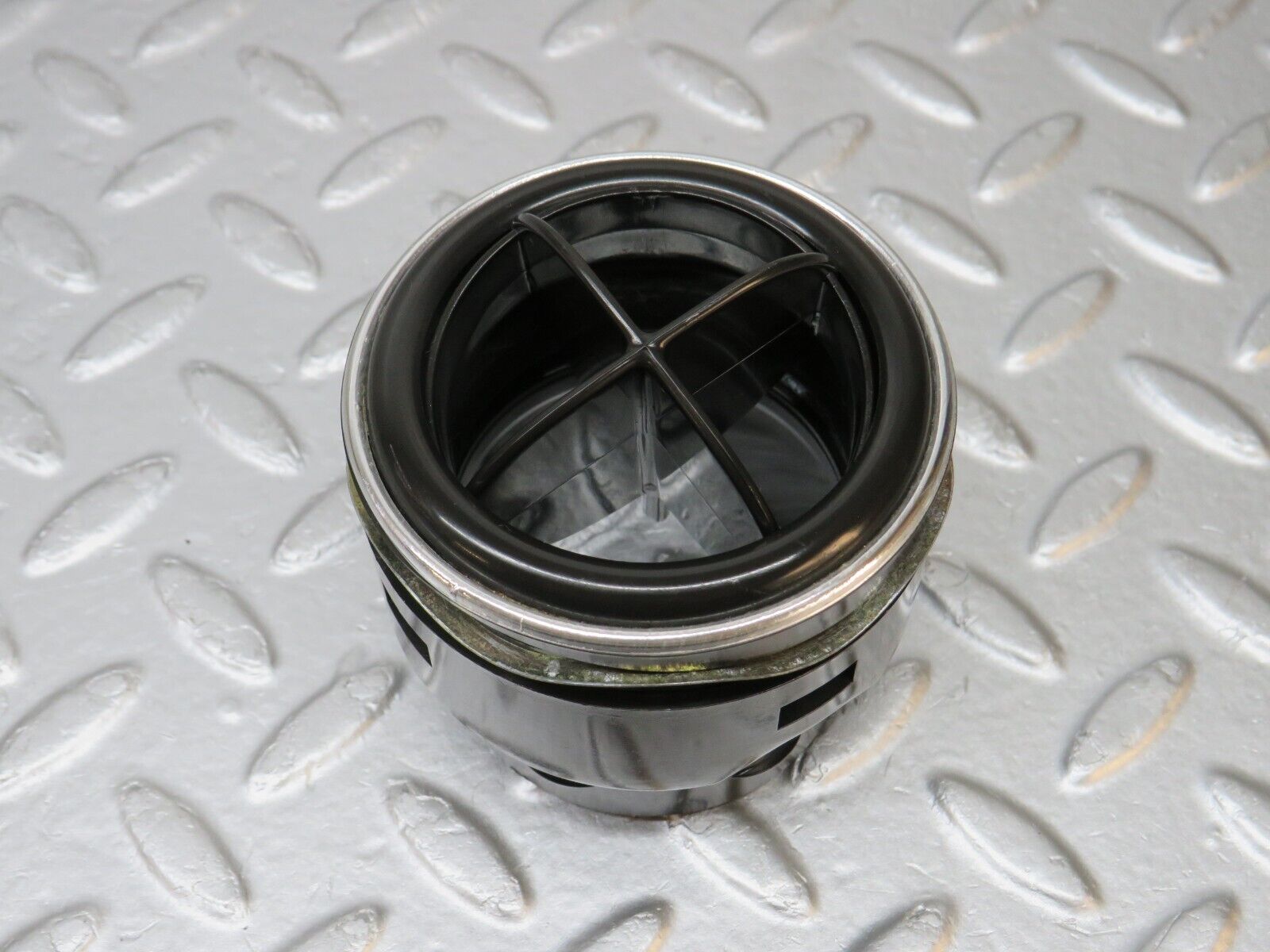 39821 Mercedes-Benz R107 350SL Dashboard Air Vent