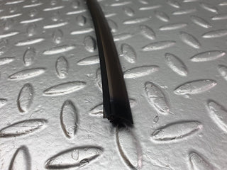 42109 Mercedes-Benz W202 C200 Rear Windscreen Lower Trim