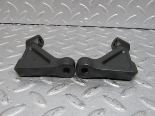 40092 Mercedes-Benz R107 350SL Engine Mount Bracket Pair 1160110995 1160110895