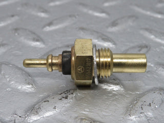39263 Mercedes-Benz R107 500SL Coolant Temperature Sensor VDO 0055421017