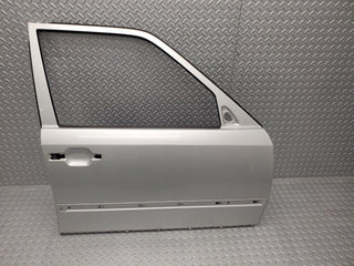 46121 Mercedes-Benz W124 Front Right Door