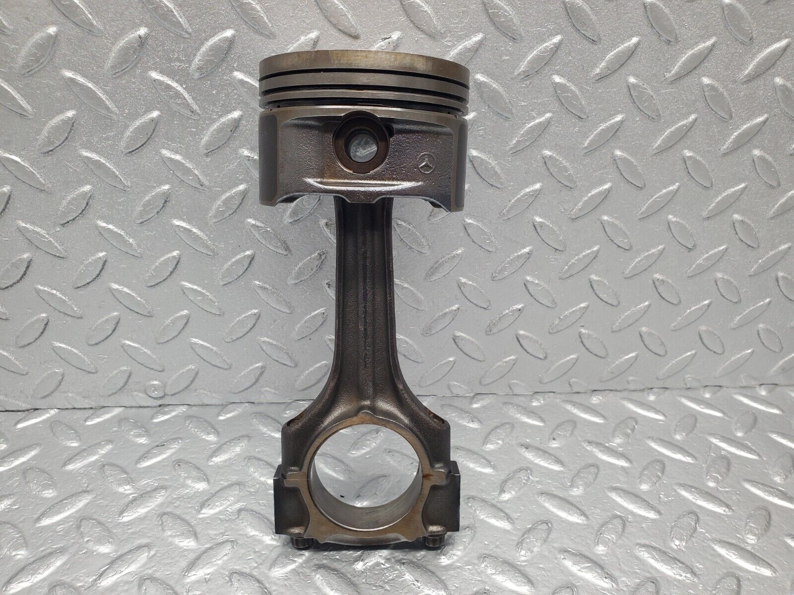 46226 Mercedes-Benz W124 280E Piston With Connecting Rod 1/94 B 74