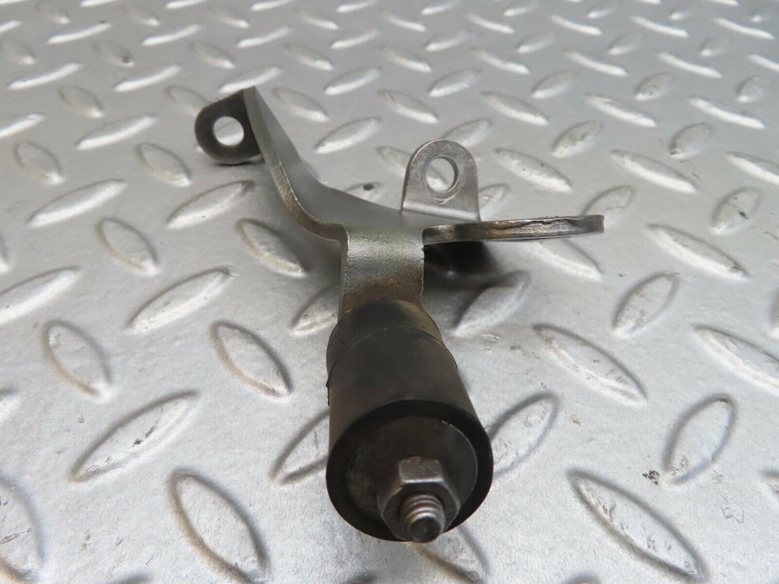 13788 Mercedes-Benz R107 450SL Engine Lifting Eye Hooks