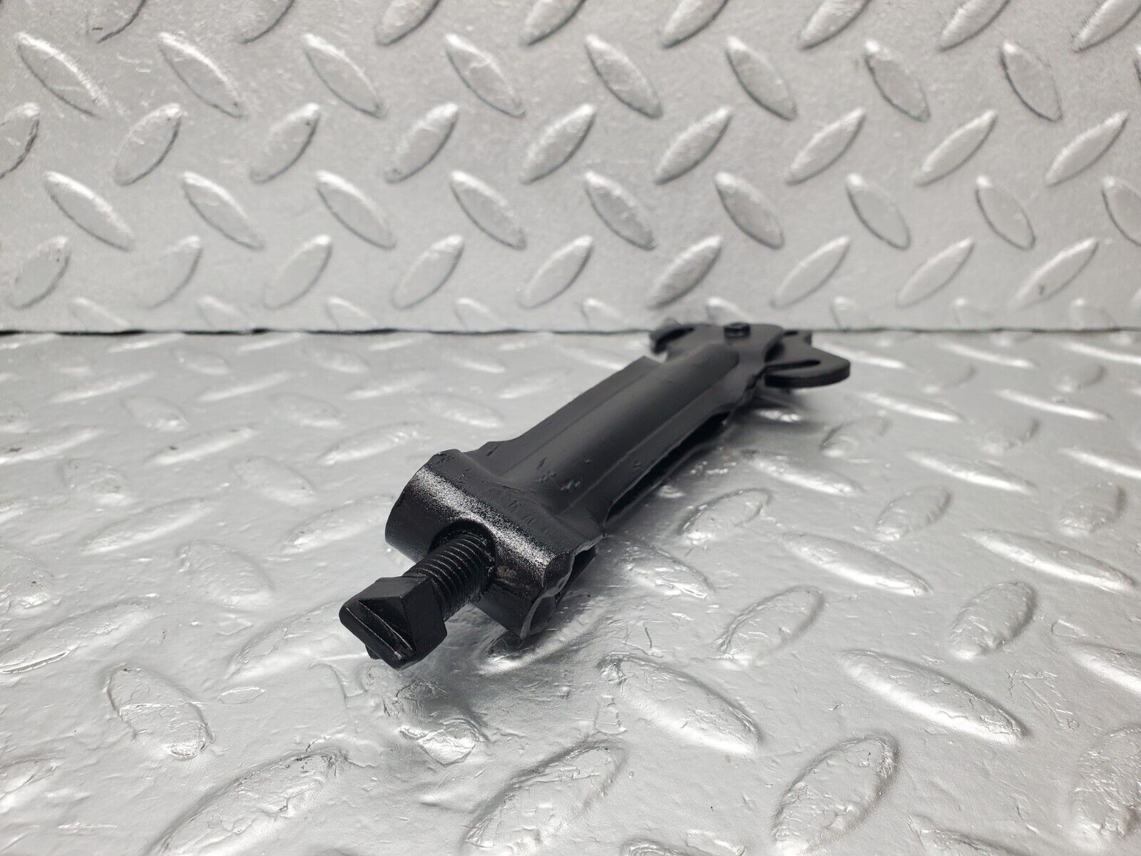 46568 Mercedes-Benz C123 280CE Coupe Handbrake Adjusting Handbrake Regulator