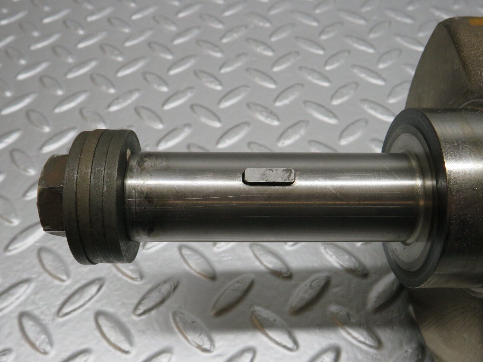 40152 Mercedes-Benz R107 350SL Crankshaft 1160311401