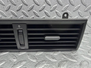 W202 dashboard centre air vent used OEM
