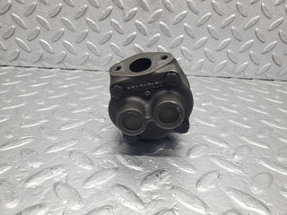 W112 oil pump used OEM