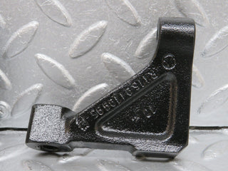 40092 Mercedes-Benz R107 350SL Engine Mount Bracket Pair 1160110995 1160110895