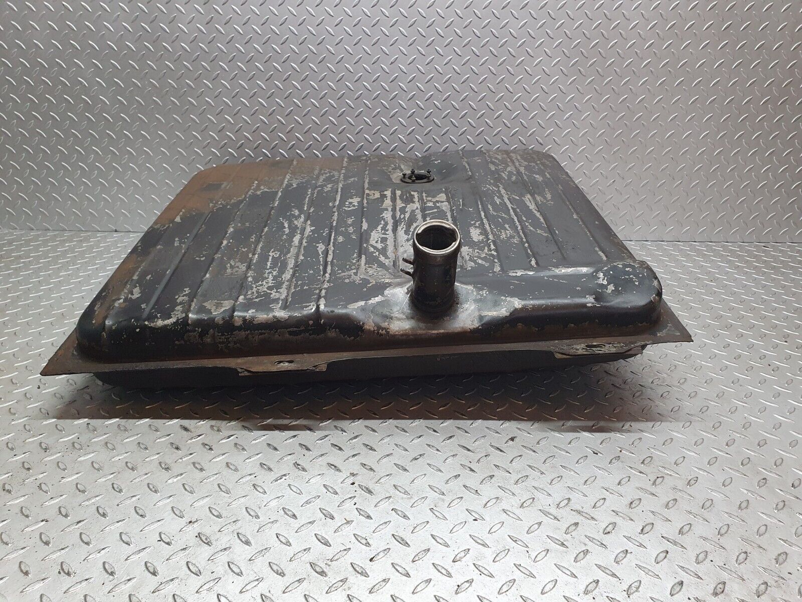 43480 Mercedes-Benz W108 280SE Fuel Tank