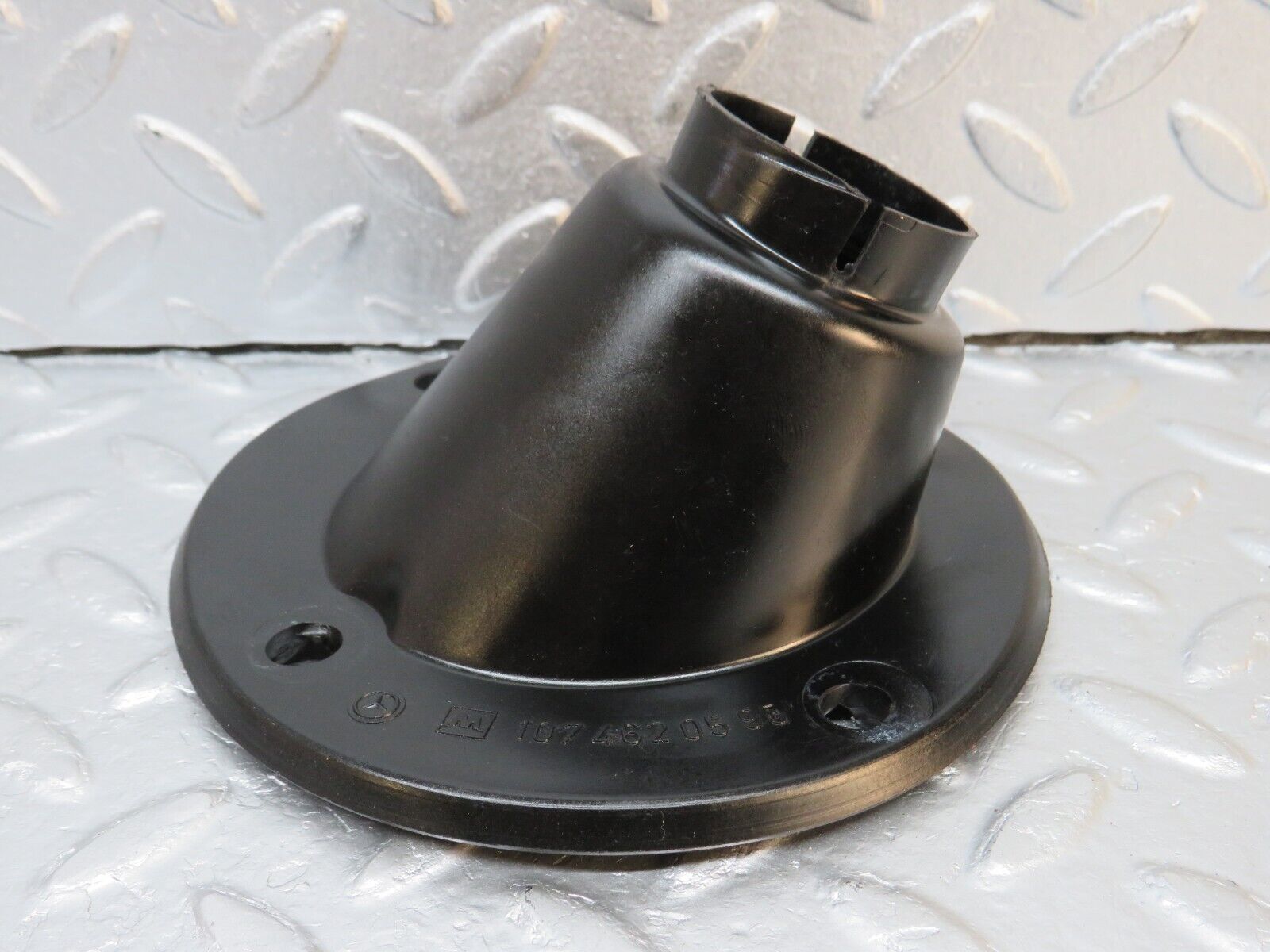 39817 Mercedes-Benz R107 350SL Steering Column Joint Cover 1074620595 1074620280