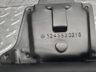 W124 Wagon car jack used OEM