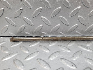 43420 Mercedes-Benz W108 280SE Camshaft Oil Tube