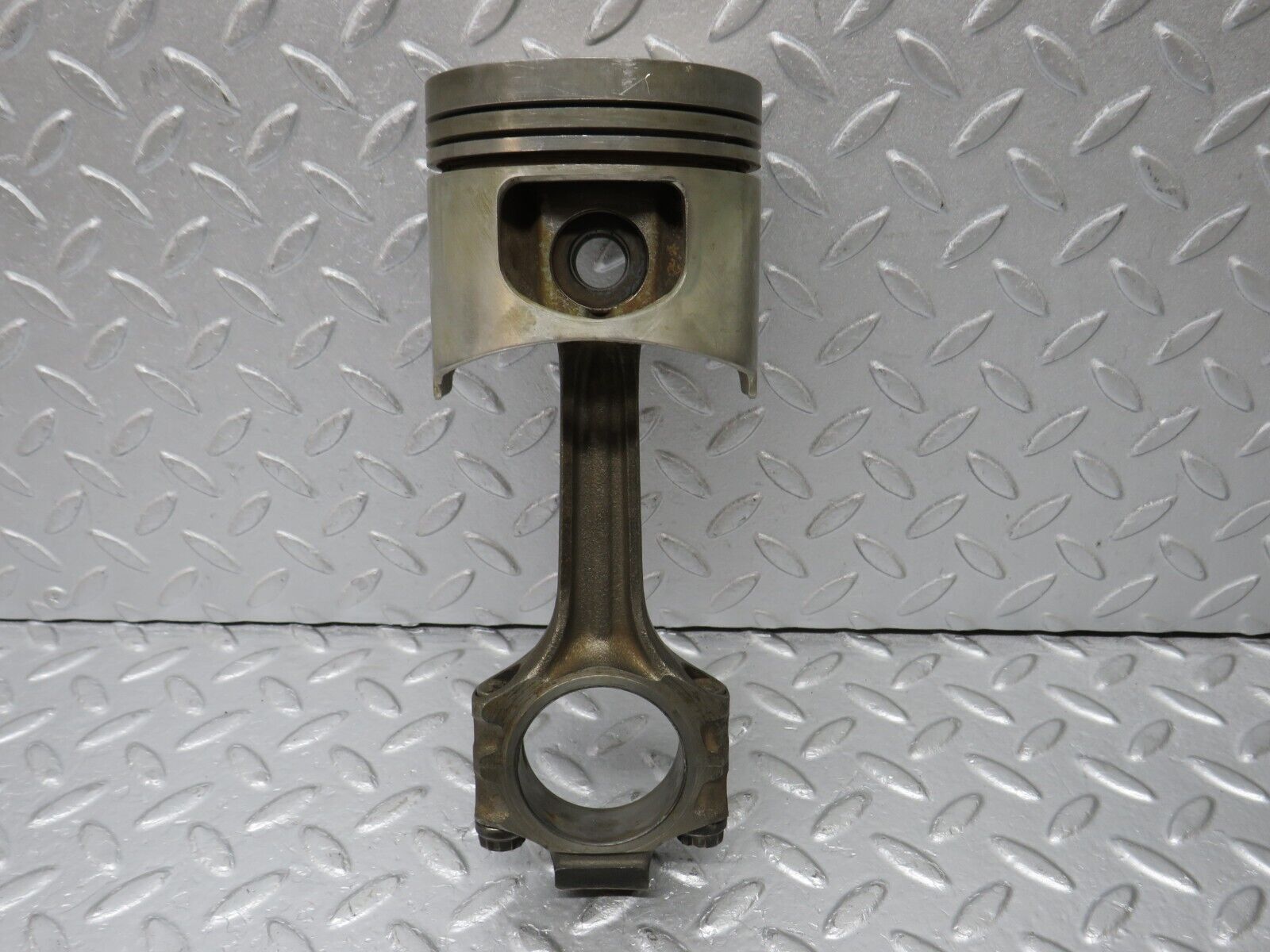 39309 Mercedes-Benz R107 500SL Piston With Connecting Rod 96,51mm