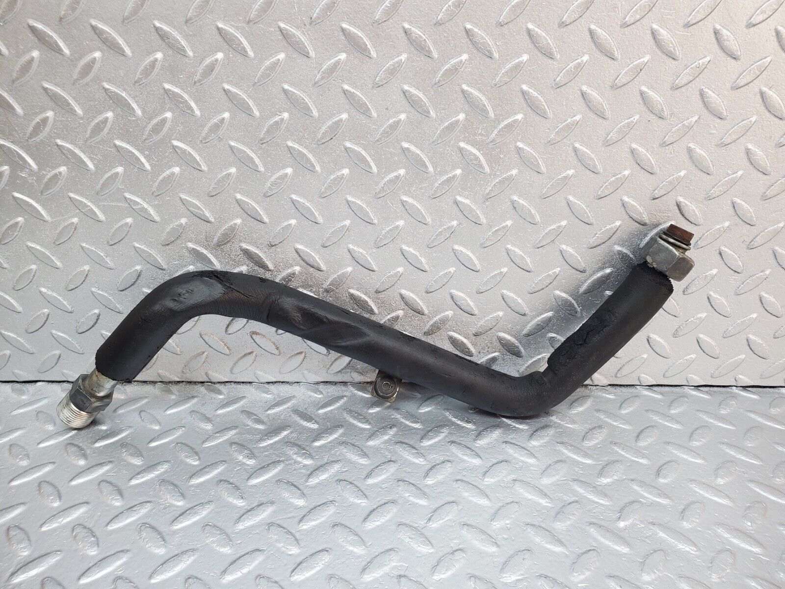 45823 Mercedes-Benz W126 420SE Air Conditioning Hose Pipe