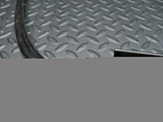 20539 Mercedes-Benz R107 450SL Soft Top Cover Chrome Moulding Trim