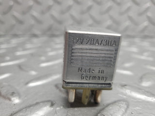 W126 Coupe multi purpose relay used OEM