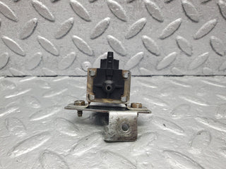 W201 Baby Benz vacuum control valve used OEM