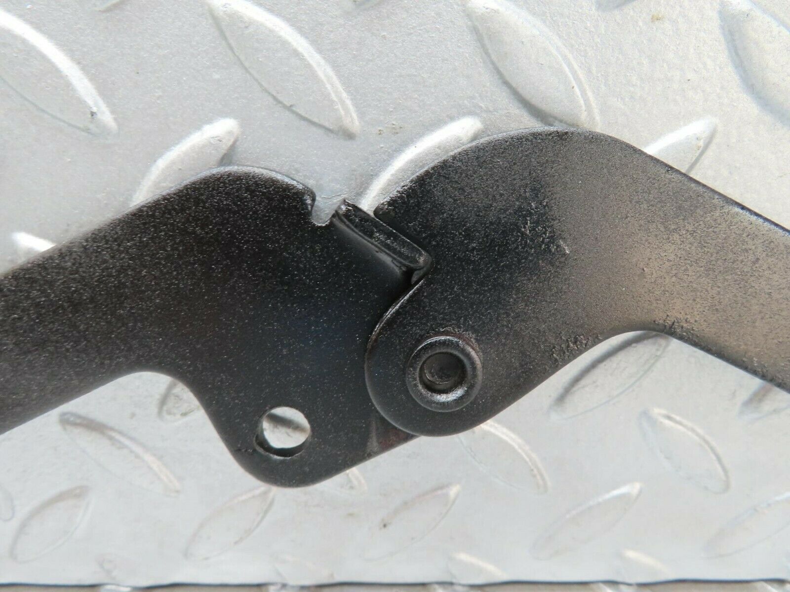 15555 Mercedes-Benz R107 450SL Bonnet Hinge Right Side