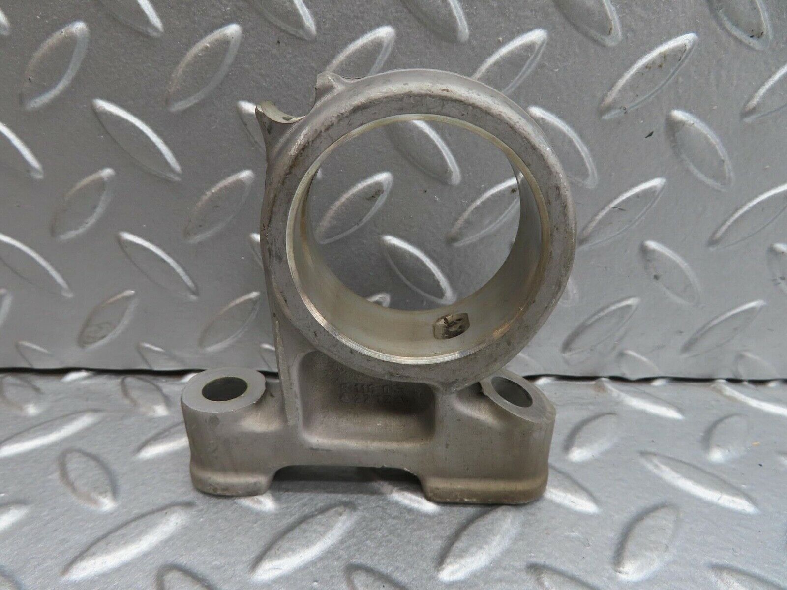 13731 Mercedes-Benz R107 450SL Camshaft Tower Bearing 1160512712