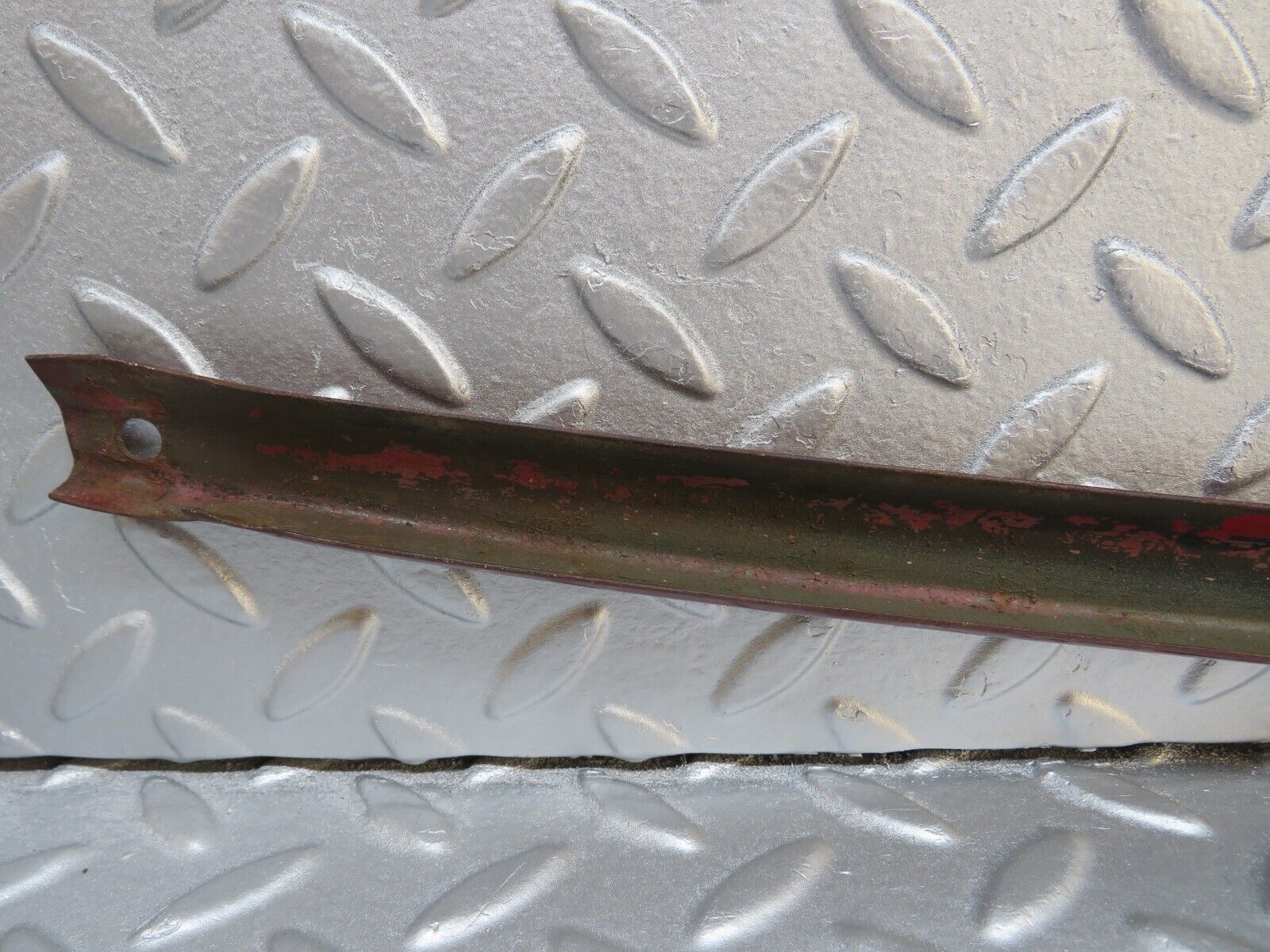 40181 Mercedes-Benz R107 350SL Front Bumper Trim