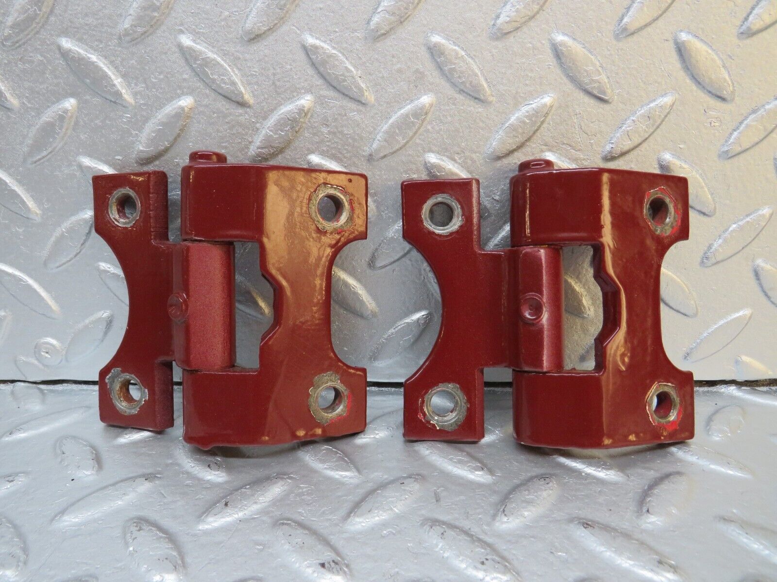 40031 Mercedes-Benz R107 350SL Door Hinge Left Side