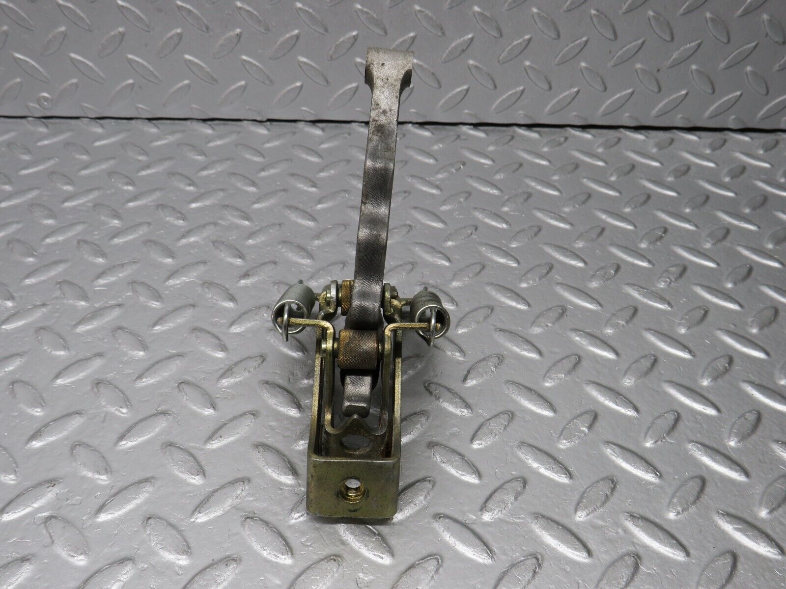 39096 Mercedes-Benz R107 500SL Door Safety Check Strap