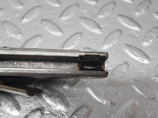 43581 Mercedes-Benz C126 380SEC Coupe Door Window Guide Bracket 1267250332