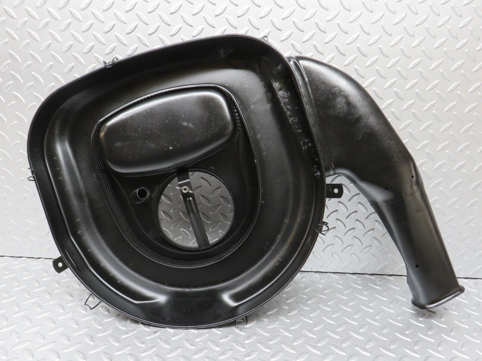 40101 Mercedes-Benz R107 350SL Air Filter Box Housing 0080948902