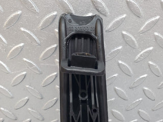 44722 Mercedes-Benz W124 220E Accelerator Pedal With Rubber 1233010082 1263000504