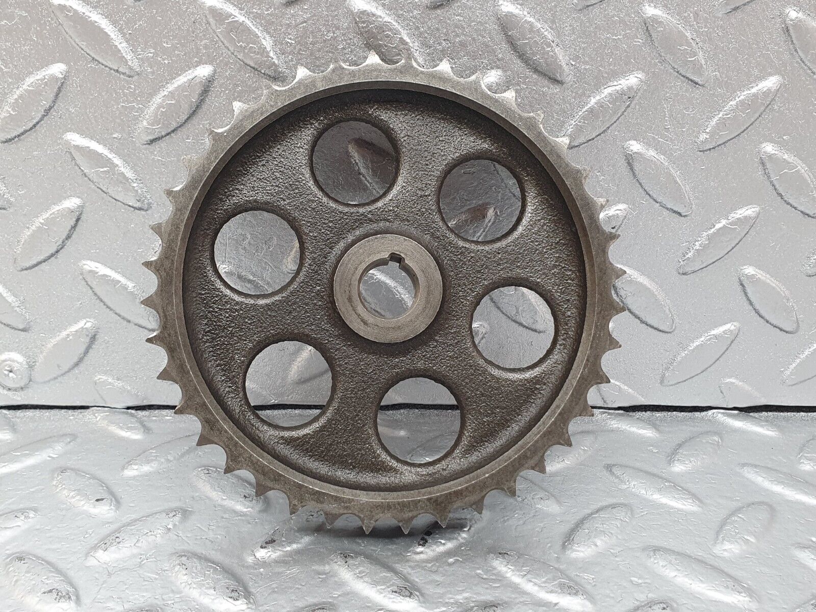 43291 Mercedes-Benz W108 280SE Intermediate Gear Sprocket 1270520202