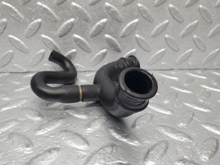 46659 Mercedes-Benz C123 280CE Coupe Air Intake Pipe 1100943882 1100944882