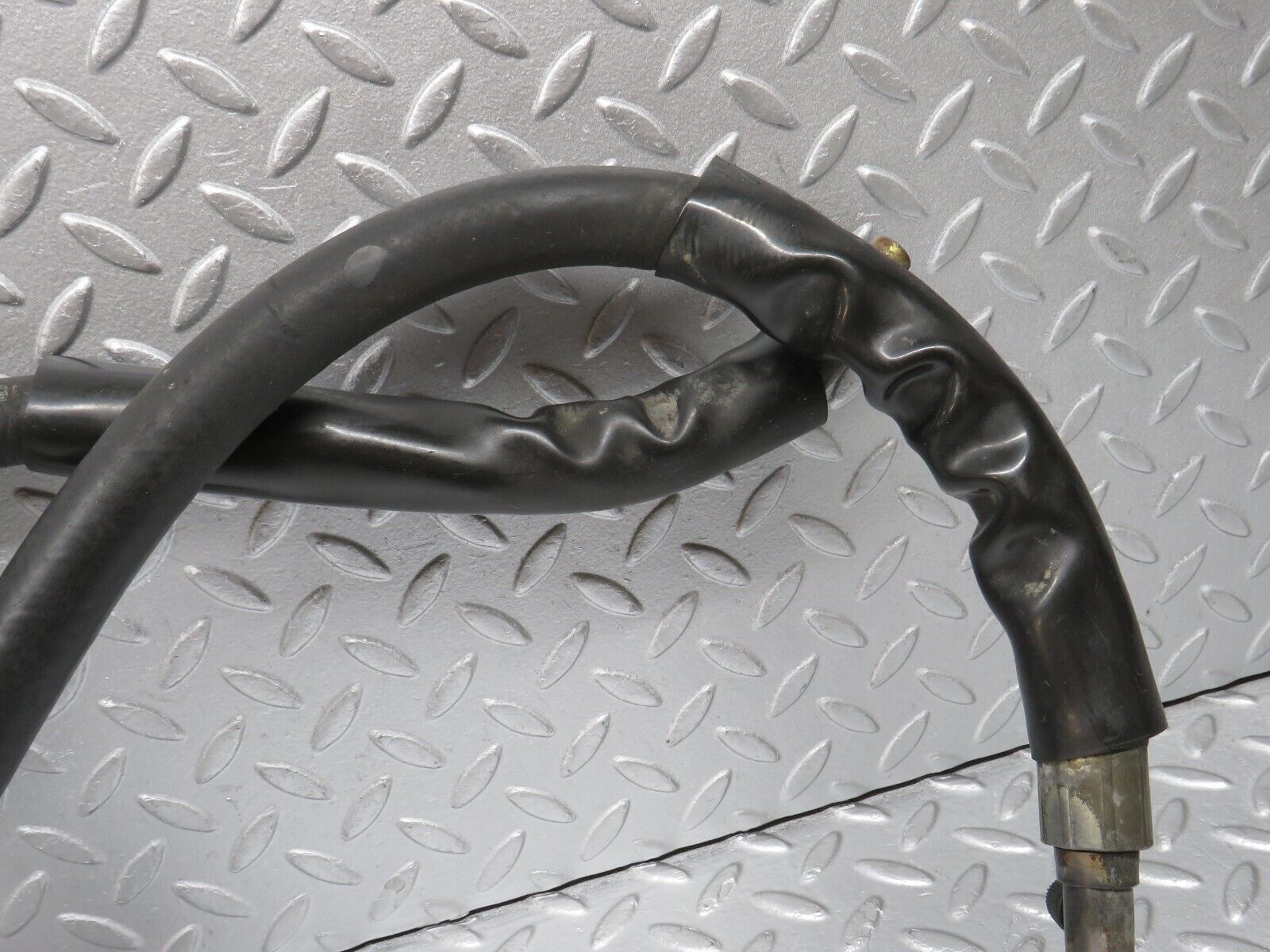 39219 Mercedes-Benz R107 500SL Air Conditioning Air Dryer