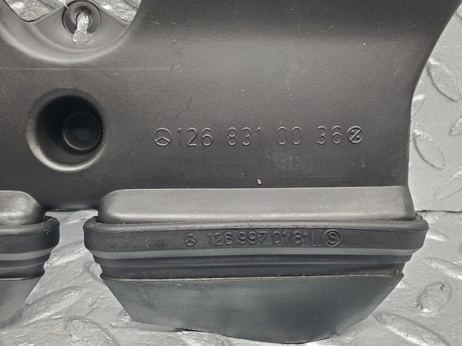 44078432