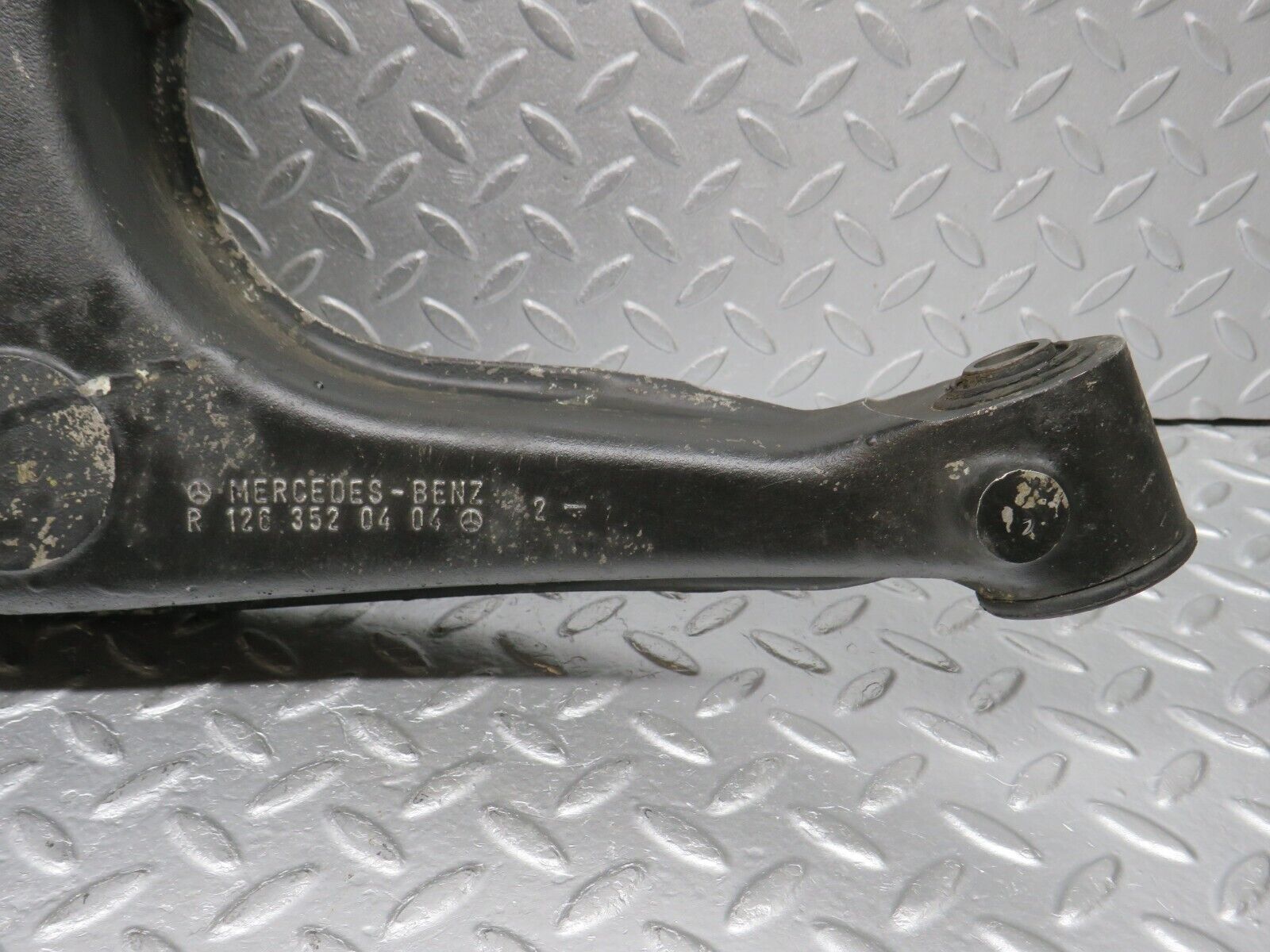 39313 Mercedes-Benz R107 500SL Trailing Arm Control Arm Rear Left 1263520404